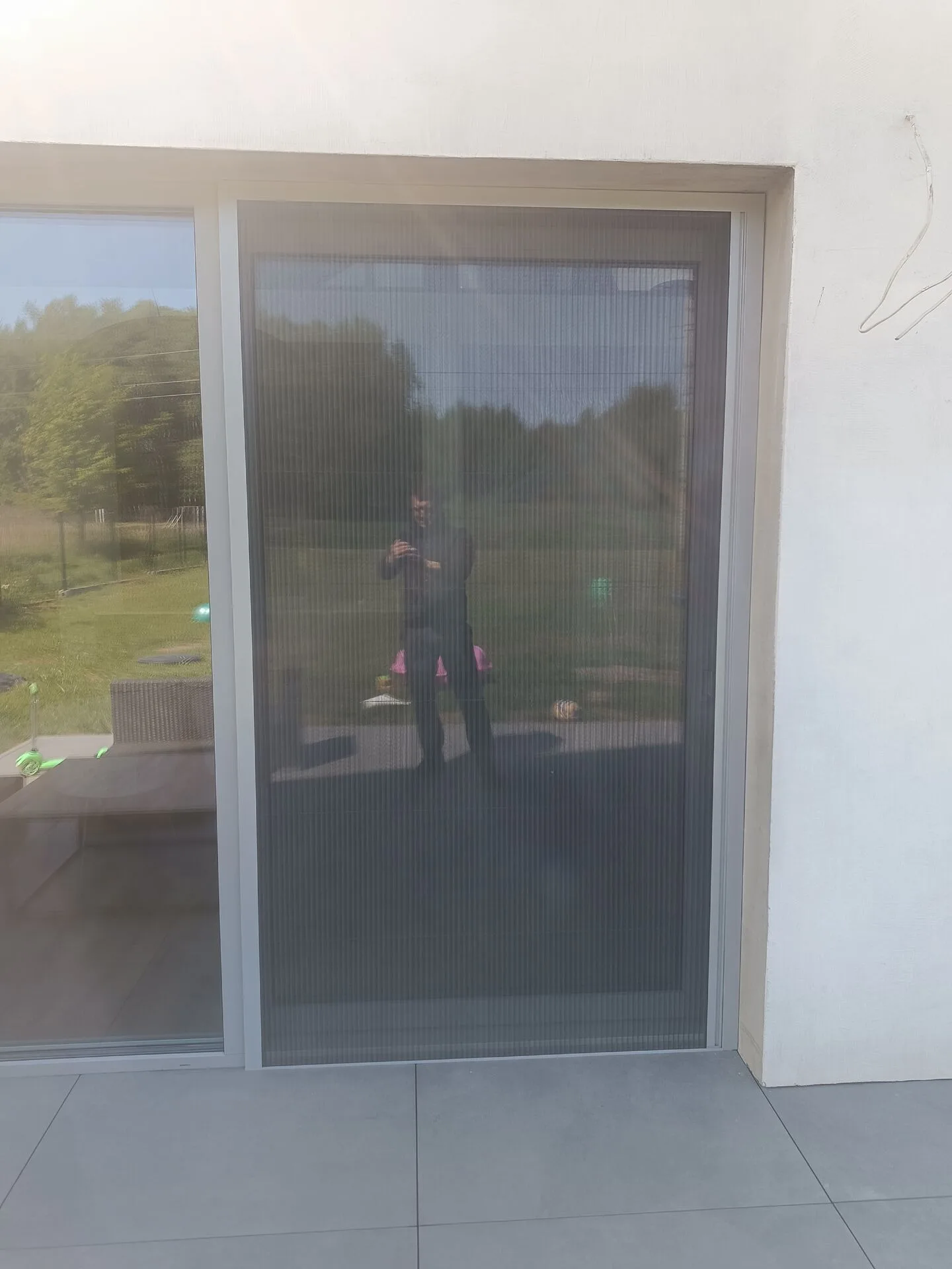 Moskitiery plisowane na drzwi tarasowe